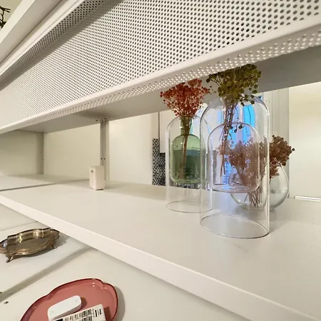 Romantic Nest - Authentic - Watt Road Apartman
