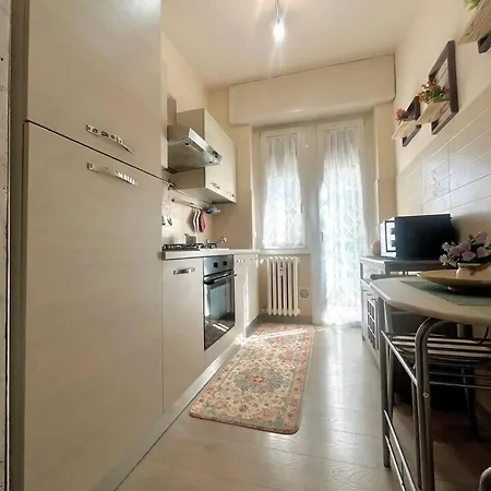 Daire Guesthost - Balcony Flat X3 Linate Airport Mm4 Milano