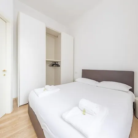 Eleganza In Porta Venezia - 4 Posti Letto Con Ac