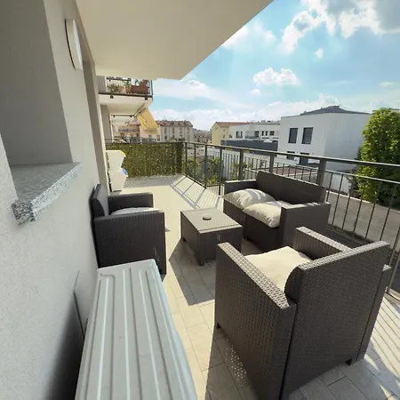 10 Minutes From Fiera With Large Terrace * Milano