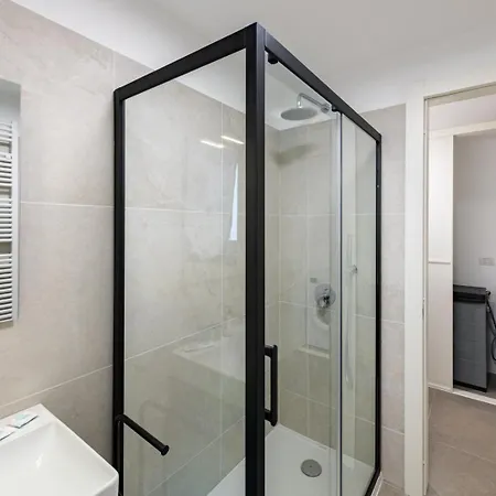 Parcheggio Gratuito - New 1bdr Con Terrazzo Milano