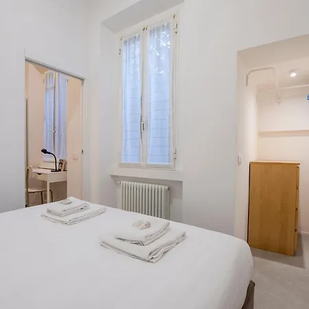 Casa Giacosa - Walk to M1 Pasteur - 10min to Duomo - NoLo Lejlighed