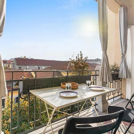 Artistic In The Heart Of Apartamento Milán