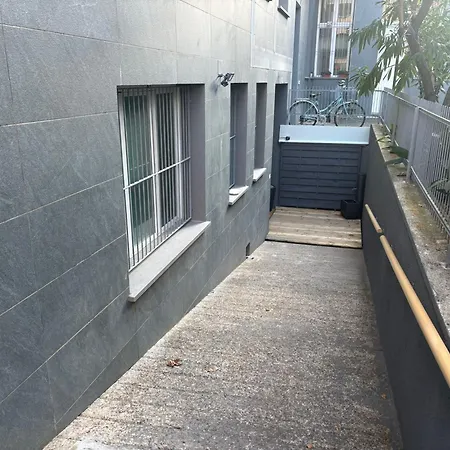 Metro Gambara 2min - Duomo & Navigli - Ac - Self Check In - 2 Apartment Milan