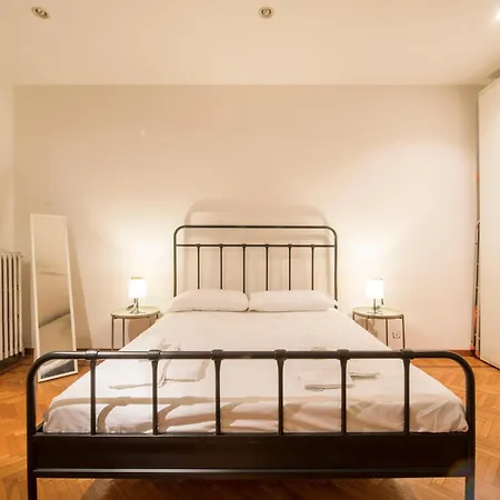Apartman Via Piero Della Francesca 38