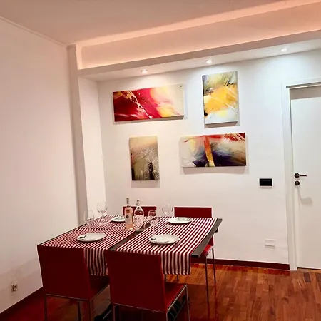 Isola - Design & Apartmán Milán