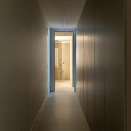 Quiet Luxury Retreat Design & Comfort Al Duomo Appartamento Milano