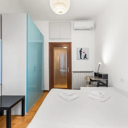 Fara - Centro - 8 Posti - Wifi 公寓 米兰