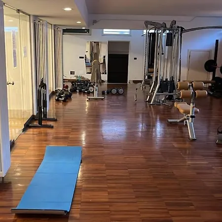 Apartmán Design And Wellness With Pool And Gym