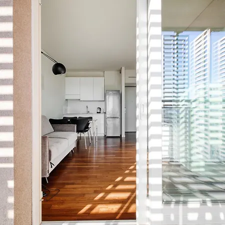 Giaxtower Palestra & Piscina Pure Living 5' Piano Milano