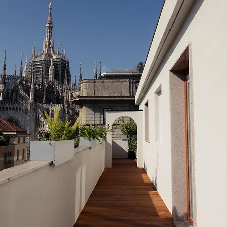 The Sole Penthouse - Duomo View