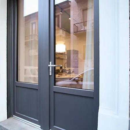 Design With Private Street Entrance *