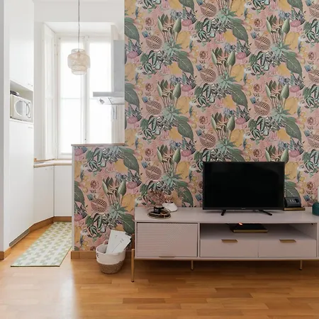 Guesthost - La Casa Di Luca Apartment *
