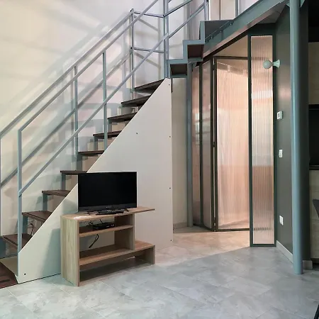 Apartment Bronz House Milan