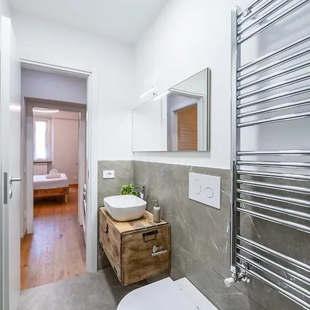 Modern Flat Near Skyline Διαμέρισμα *