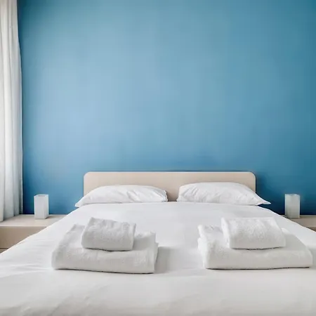 Just Urban - Elegant 1-br Flat In Solari Area - 2 Min Metro M4 Milaan