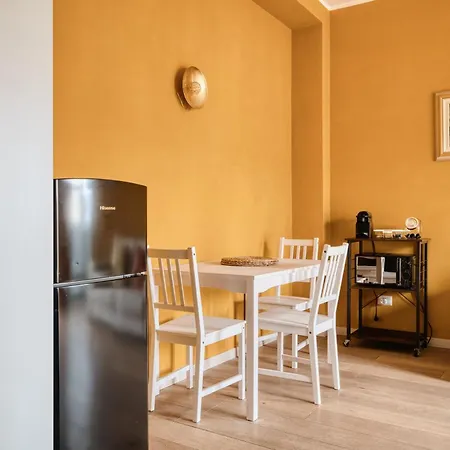 Just Urban - Elegant 1-br Flat In Solari Area - 2 Min Metro M4 Appartement