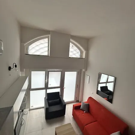 Station House Apartment Mailand