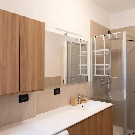 Elegant One Bedroom Bocconi * Milan