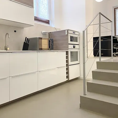 アパート Flatsharing - Collegno 3 Level Loft