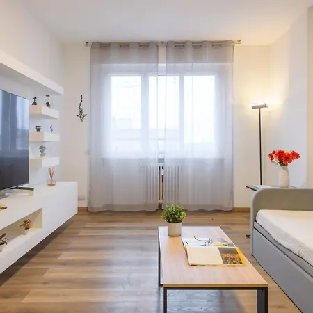 Lejlighed Modica, 16 - Near Iulm Milano