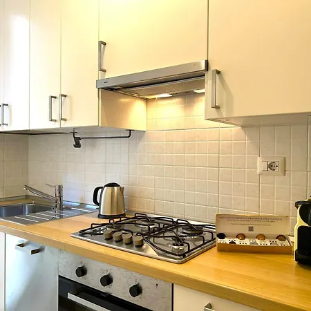 Zen Courtyard - Porta Romana Apartamento *