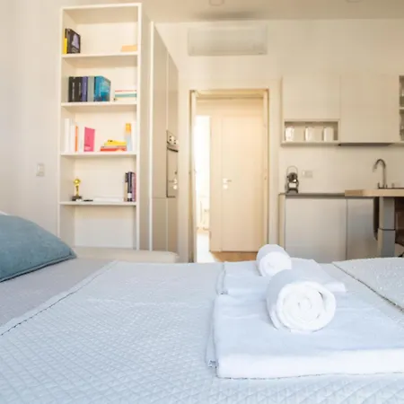 Navigli - Leo Brothers - Tibaldi 14 Apartman