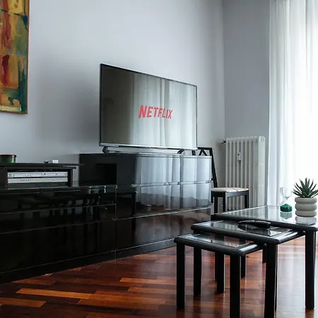 شقة Elegante Zona Washington Vicino La Metro ميلان