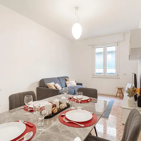 Appartement Acquabella By Houset Milan