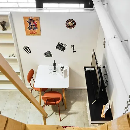 Cinema Loft - Parco Lambro Apartman *