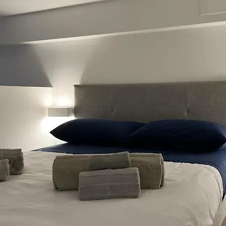 District Loft Apartment