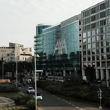 Διαμέρισμα Isola Loft 5 Minutes Walk From Garibaldi Station *
