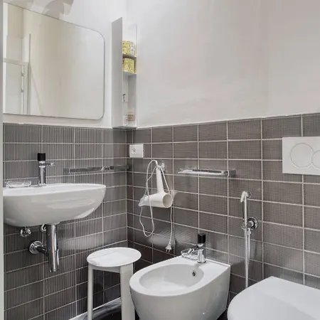 Near Duomo Design Polluce