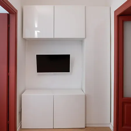 Apartment Characteristic One Bedroom Columns Of San Lorenzo *