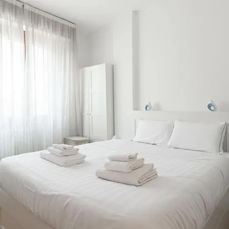 Porta Romana Flat * Milan
