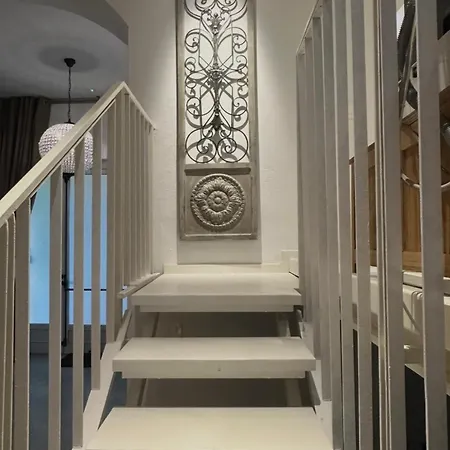 V13 Apartment Milan