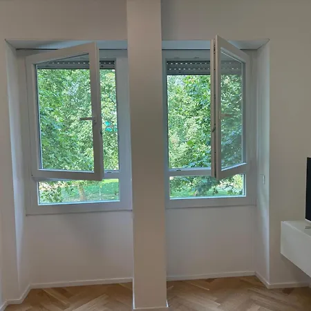 Comfort Place Buzzi Sempione Mico Life * Milán