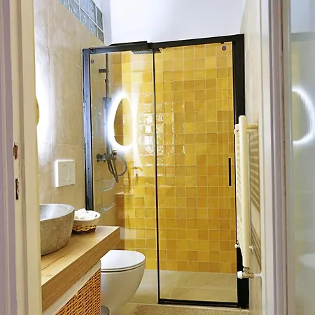 Urban 42 Апартаменты *