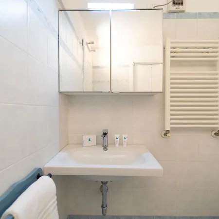 Daire Porta Venezia - Confortevole Con Wifi E Ac