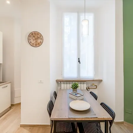 Appartement Entire With Patio In The Isola Area