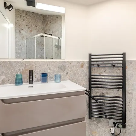 Appartement Luxury Elegant Penthouse 2 Bedrooms, 2 Bathrooms *