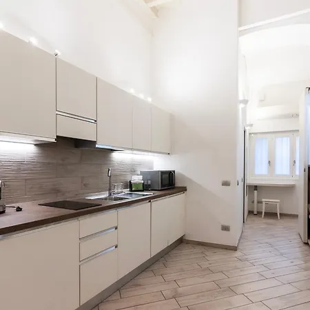 Apartamento Youhosty - Monforte 13 Milão
