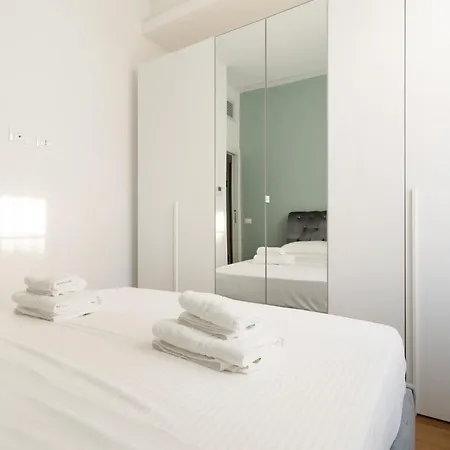 Brighenti Boutique - Sempione Lejlighed