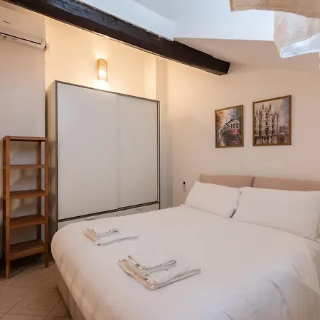 Characteristic 2 Double Bedroom Apartment