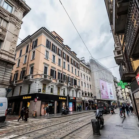 Apartamento Luxury Via Torino Piazza Duomo 2 Pax Wi-fi