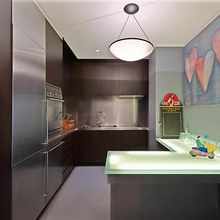 Modern And Particular In The Center Apartment