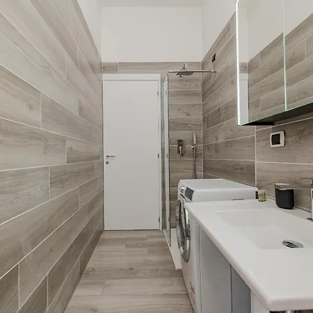 Apartment Bnbest Golden Darsena 4 Pax Mailand