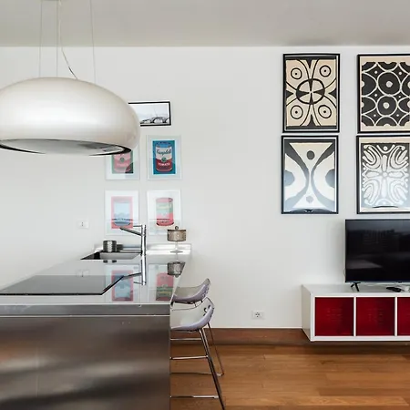 Youhosty - Broletto 37 * Milano