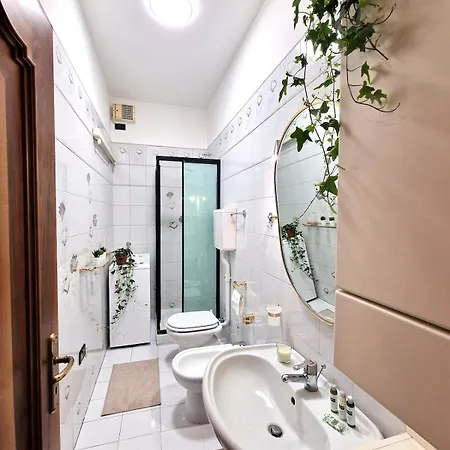 Navigli Elegant With Park View Διαμέρισμα