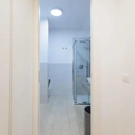 Urban House - Comfort Navigli Apartman